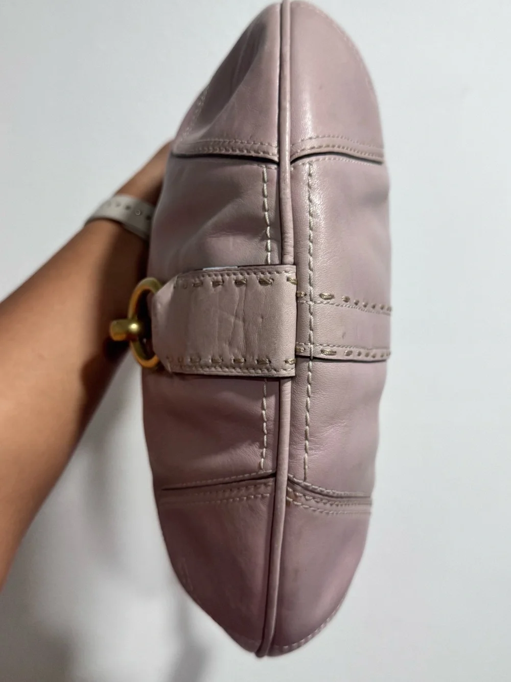 Coach Lilac Vintage Hampton Leather Hobo with Gold Hardware